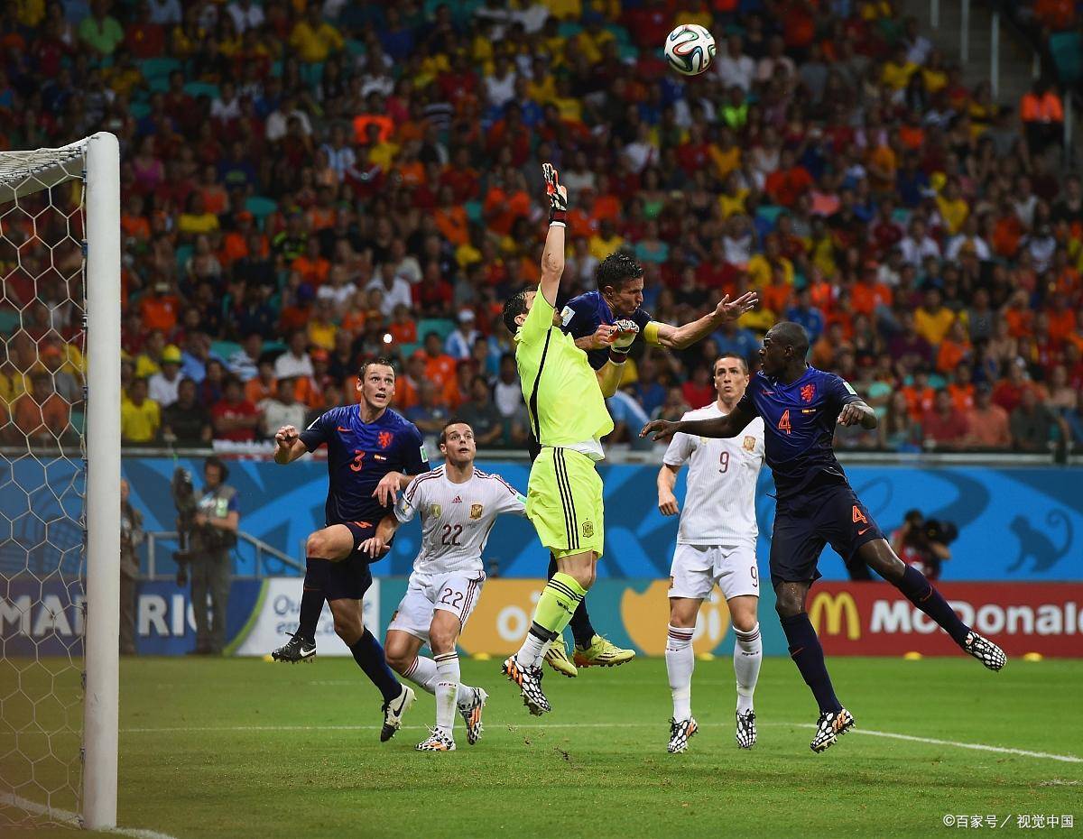 包含欧联倒计时，阿森纳国际比赛日战术微调，细节引发关注，压力陡增，数据趋势出现新变化的词条